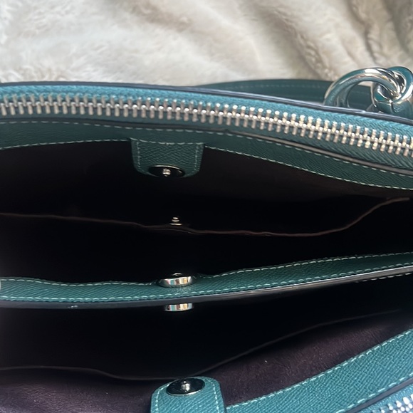 Almost New COACH Leather Purse- beautiful Teal blue/green bag, lots of pockets - Picture 8 of 14